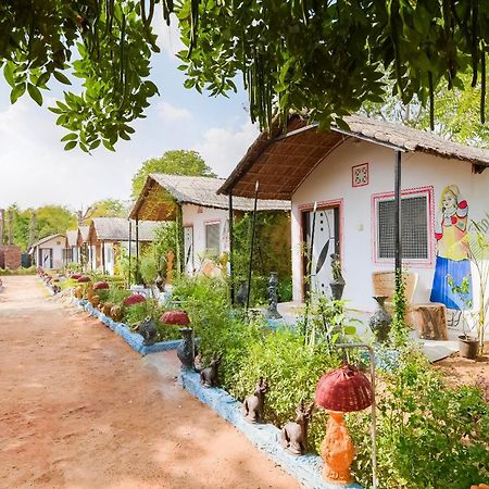 OYO 26645 Vaishnav Village Camps Pushkar Exteriör bild